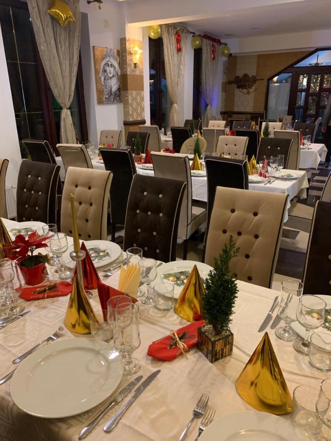 Hotel Boutique Garden Resort By Brancoveanu Моечу де Жос Екстериор снимка