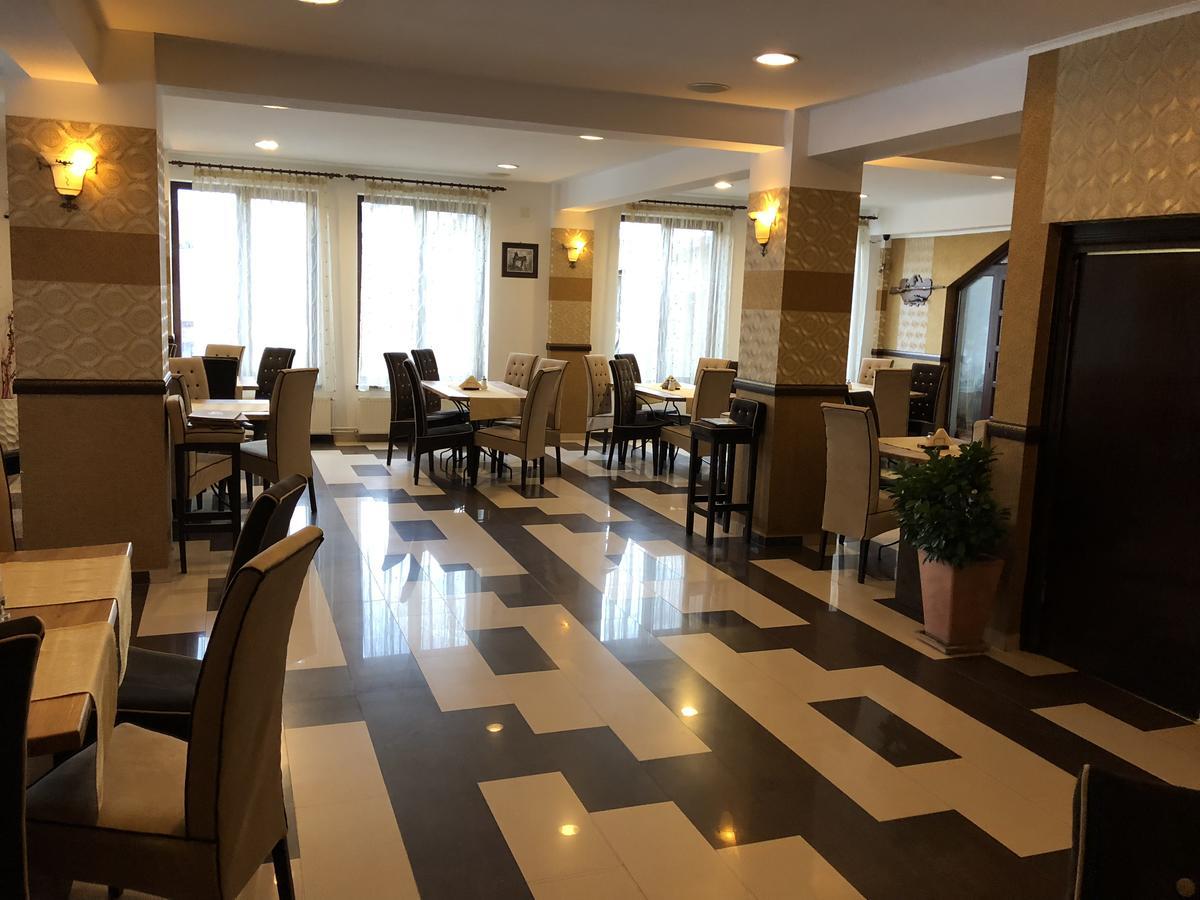 Hotel Boutique Garden Resort By Brancoveanu Моечу де Жос Екстериор снимка